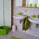 ゲストハウス Gaestehaus Baur 3*